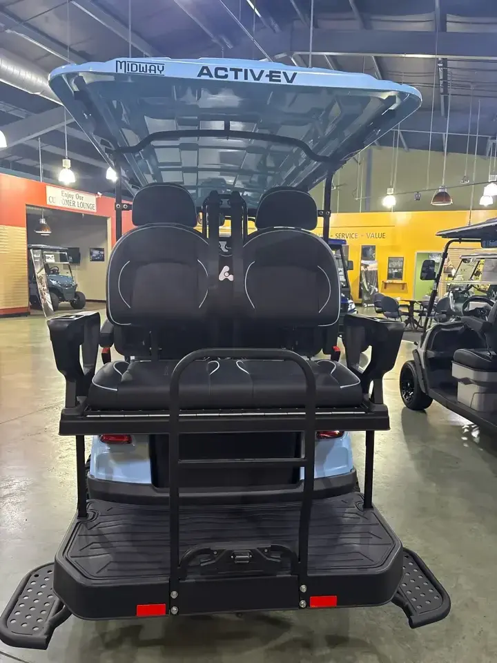 2027 Active EV Lifted Pulse 6PR 6PR photo 4
