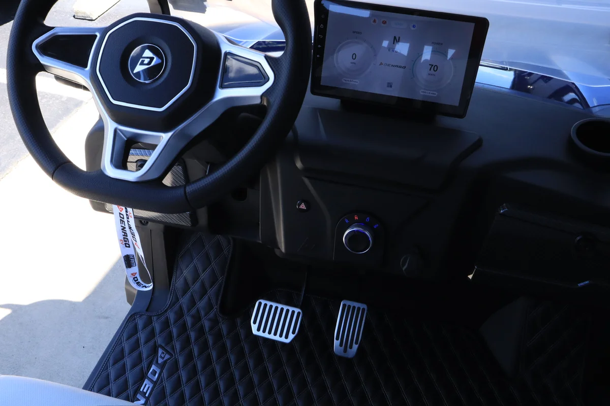 2026 Denago Rover XL 6 Black photo 3