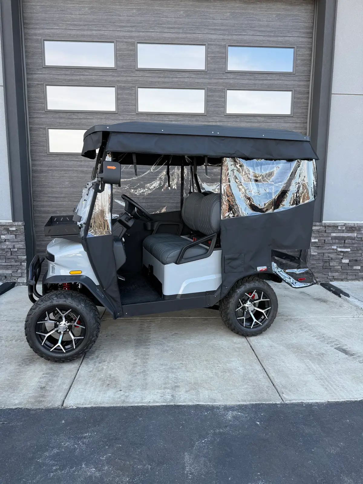 2026 Denago Nomad XL White photo 7