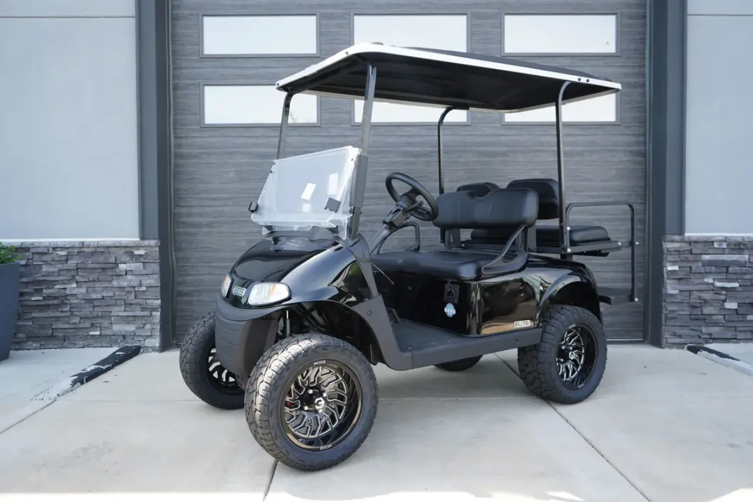 2021 E-Z-GO RXV ELiTE Lithium photo 1