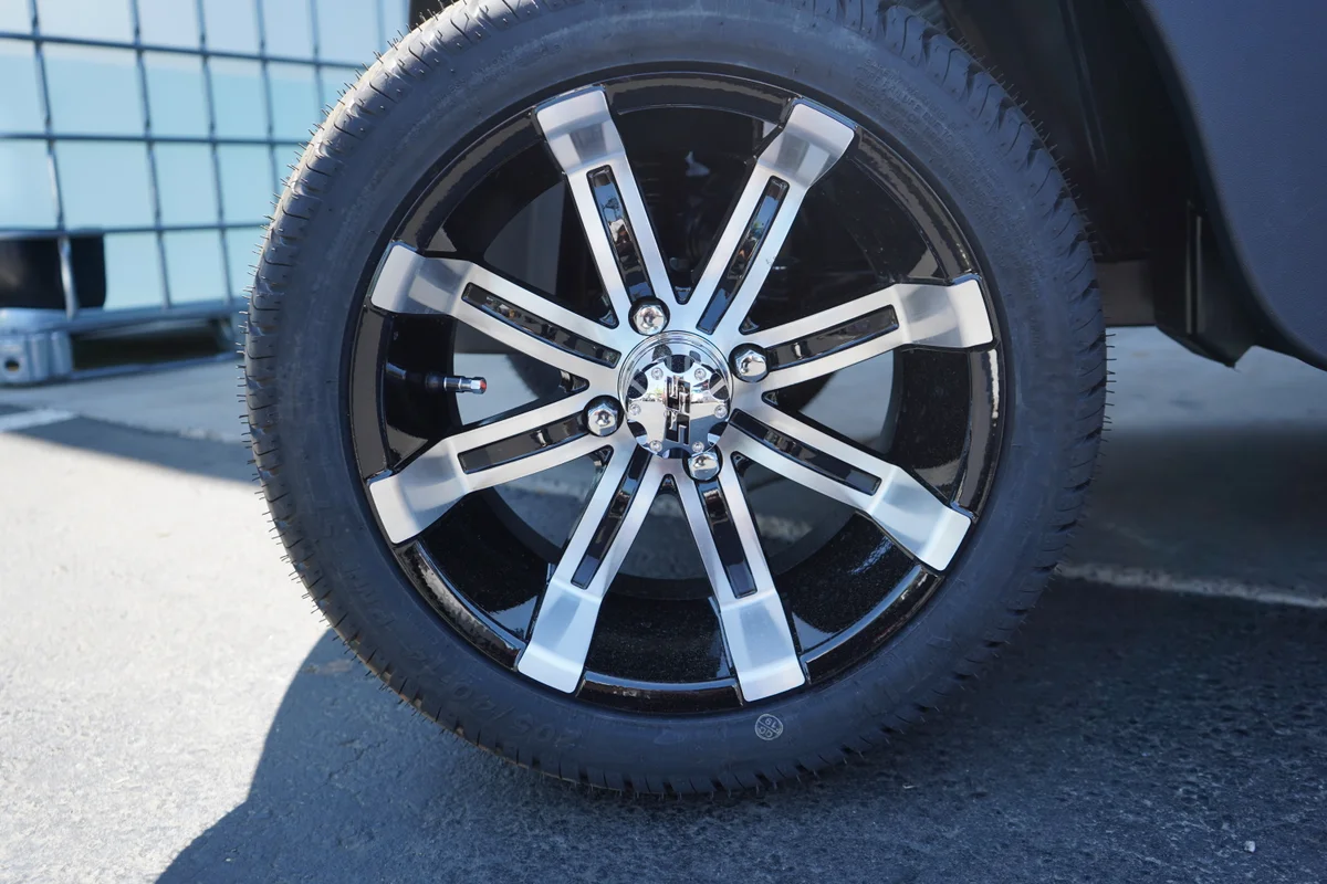 2021 E-Z-GO RXV ELiTE Lithium photo 6