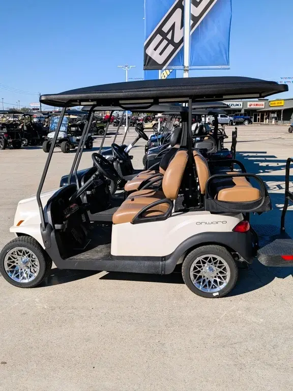 2025 Club Car Onward 4 Passenger photo 2