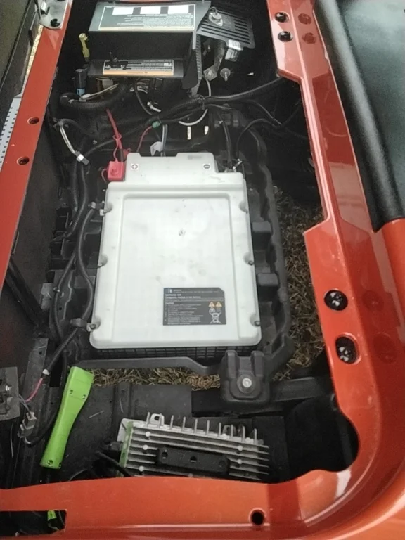 2023 E-Z-GO RXV photo 4
