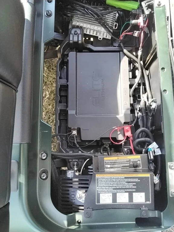 2026 E-Z-GO RXV photo 3