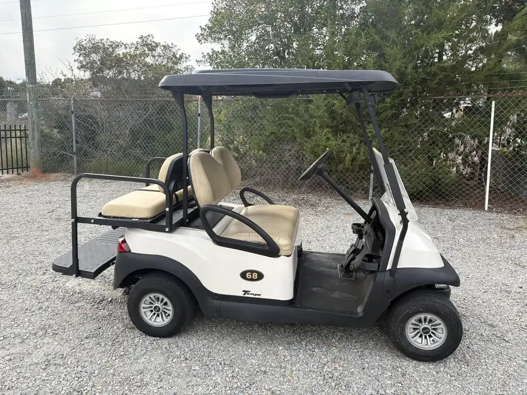 2021 Club Car Precedent photo 2