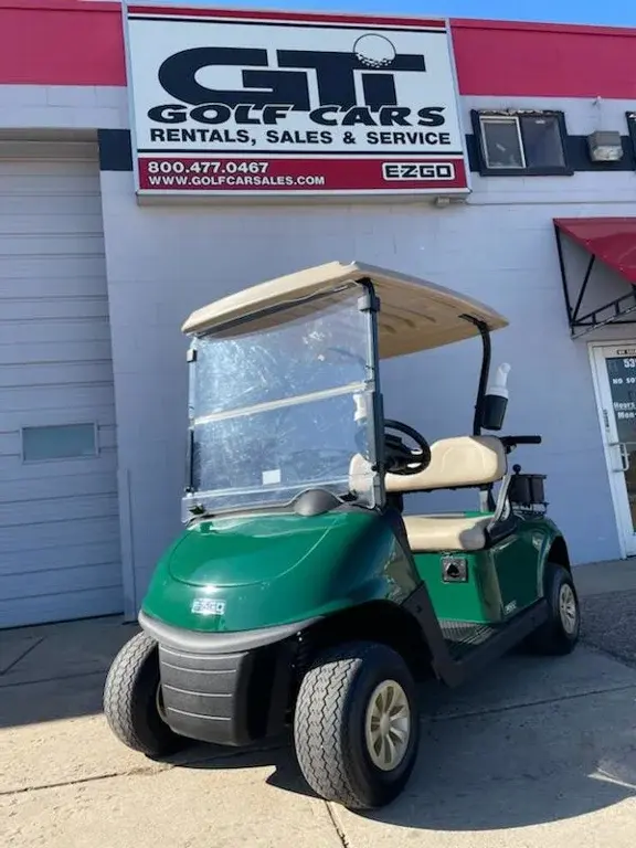 2019 E-Z-GO RXV photo 1