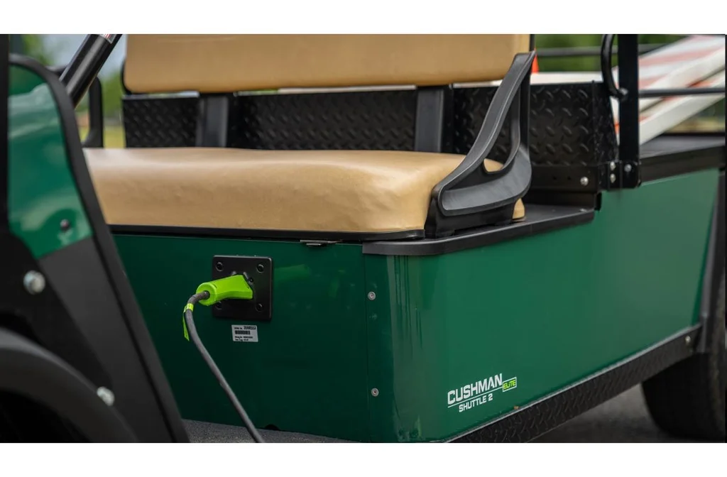 2024 Cushman Shuttle 2 photo 9