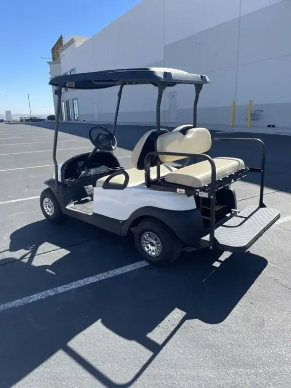 2011 Club Car Precedent photo 4