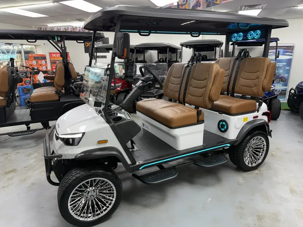 2027 DACH Apollo photo 10