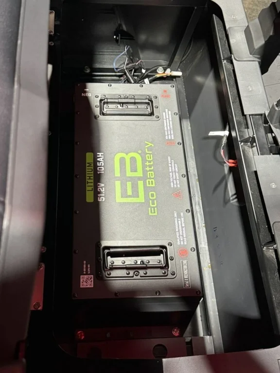 2025 Epic Carts E40FX photo 28