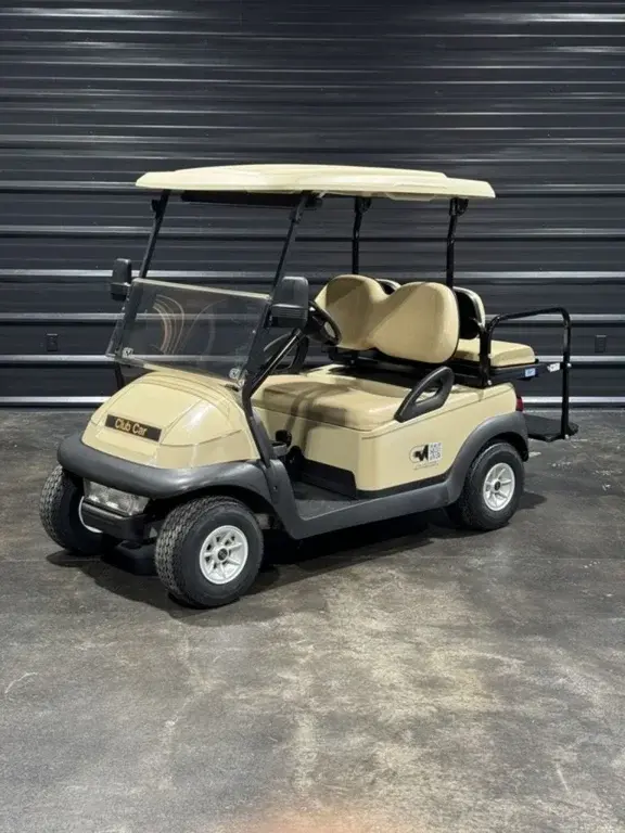 2012 Club Car Precedent Electric photo 1