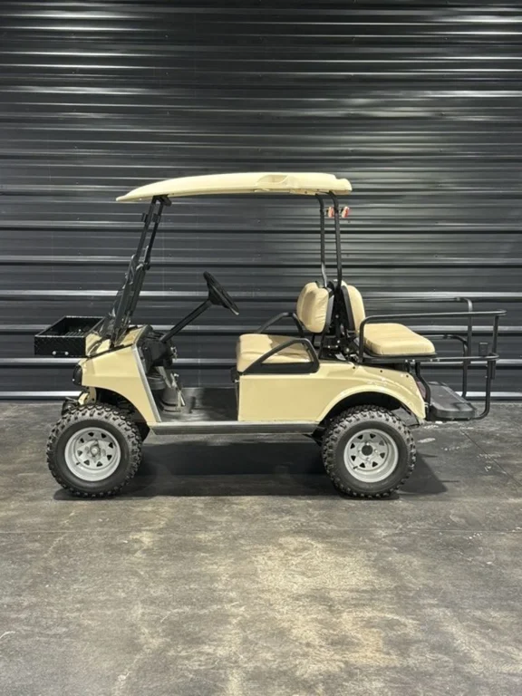 2003 Club Car DS Electric photo 3