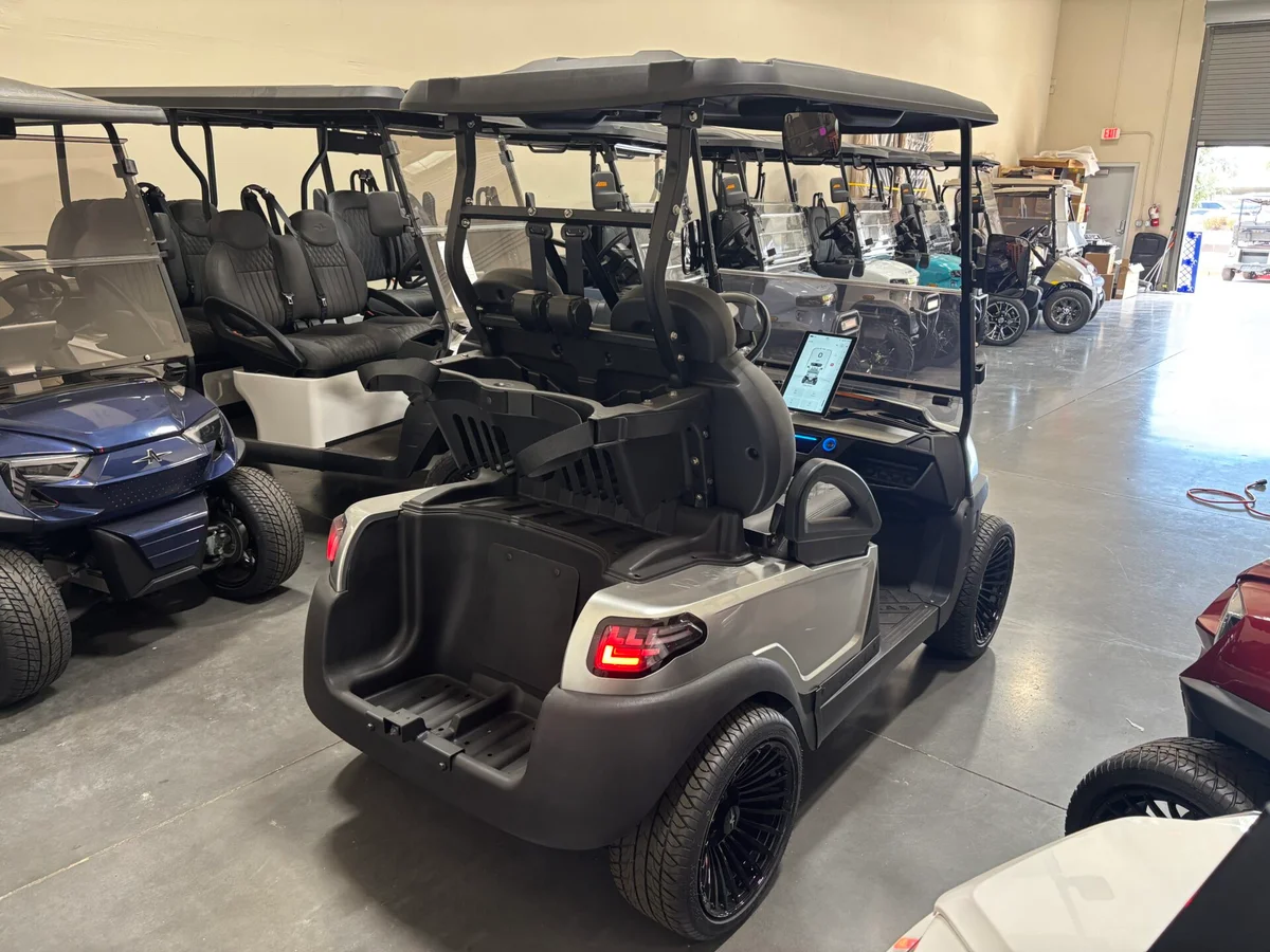2026 Atlas 2P W105 Carts 2 Passenger With Apple Car Play photo 3