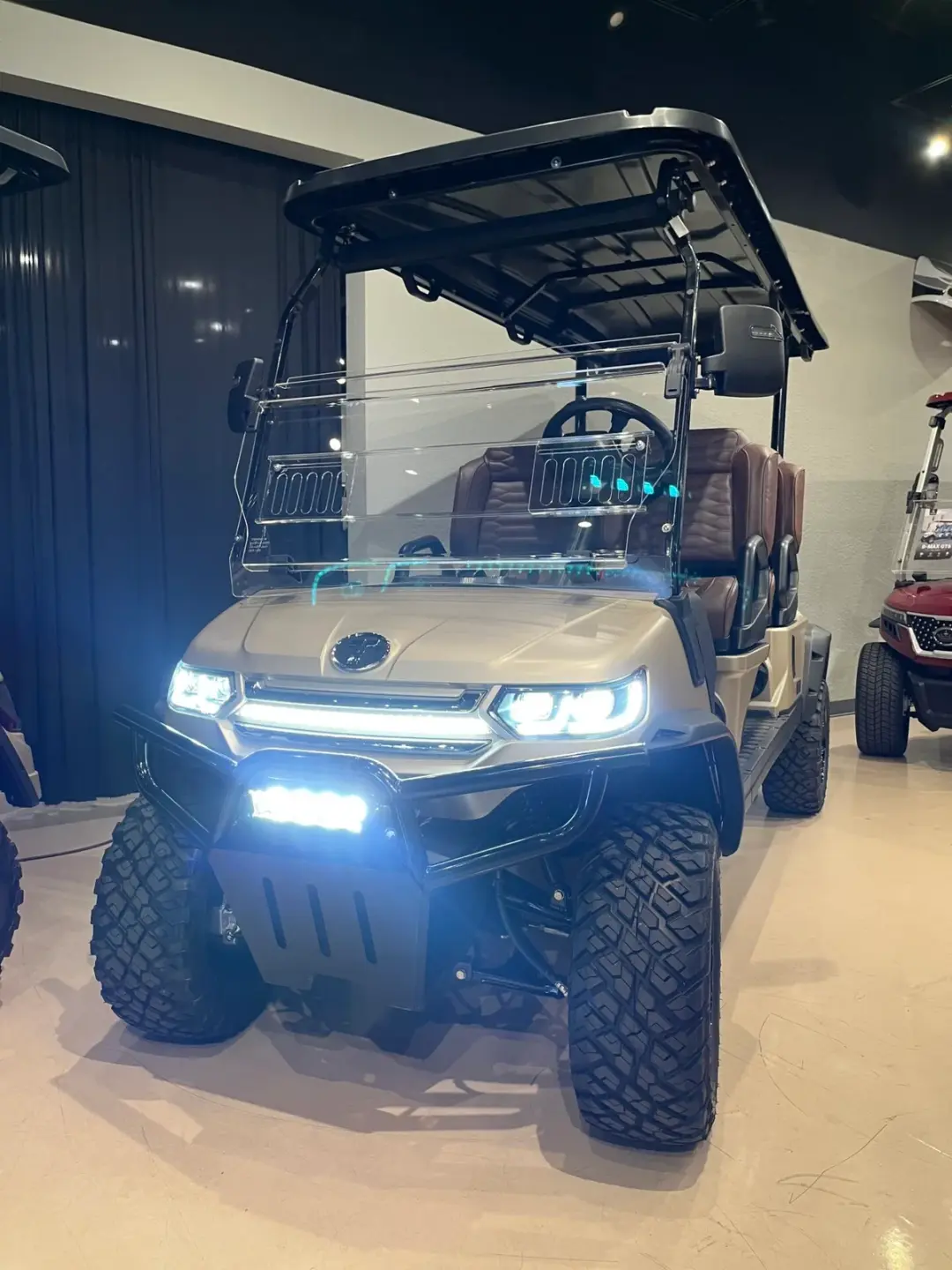 2026 Tara Summit Air 4 Road AIR 4+0 LIFTED WITH REARVIEW MIRROR, LED SIDE MIRRORS, AND REAR COLLAPSIBLE STORAGE photo 1
