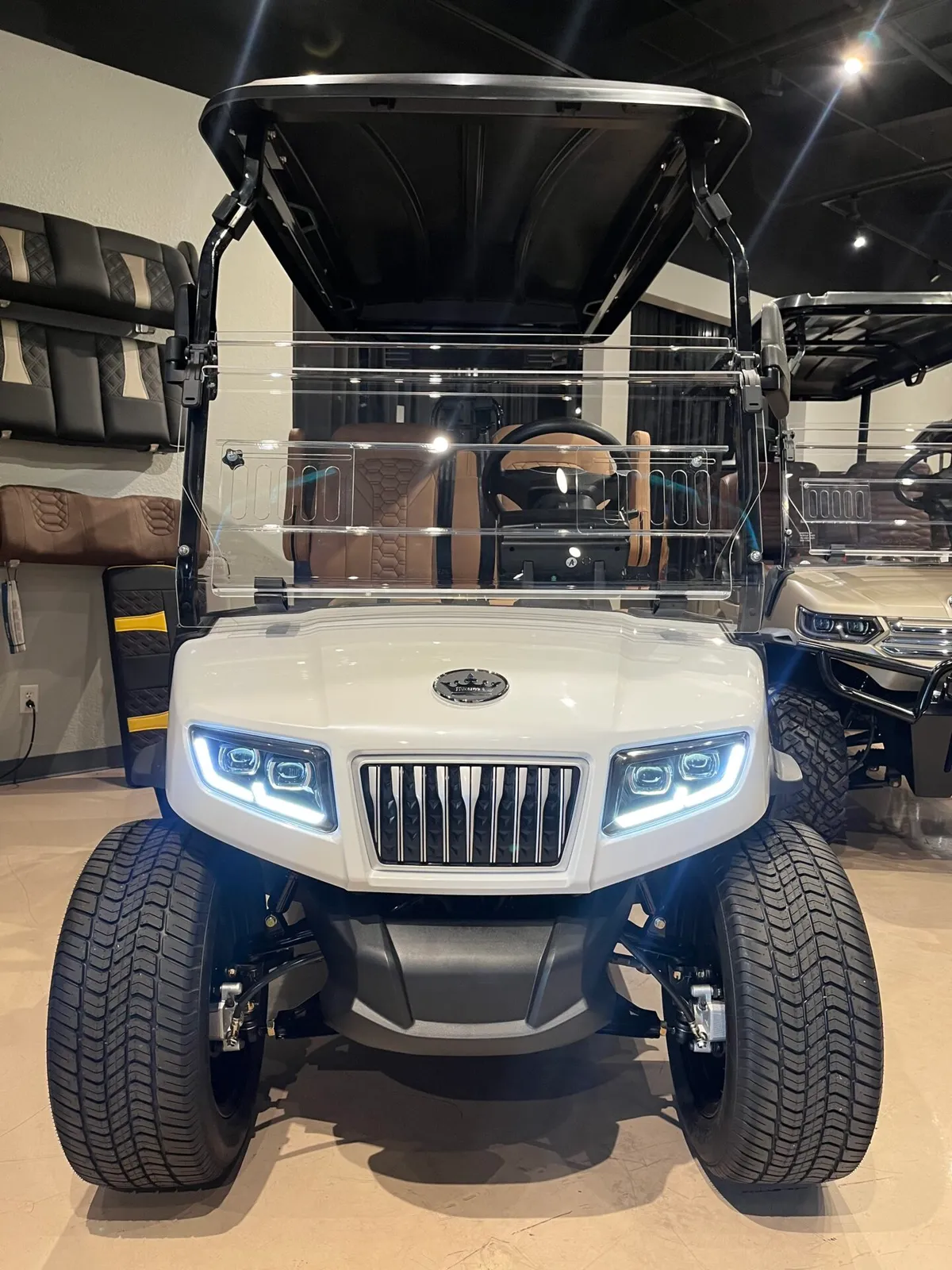 2027 Evolution D5 Ranger 4 PLUS WITH SEATS, WHEELS, LITHIUM ION BATTERY, TOUCHSCREEN, AND MORE! photo 2