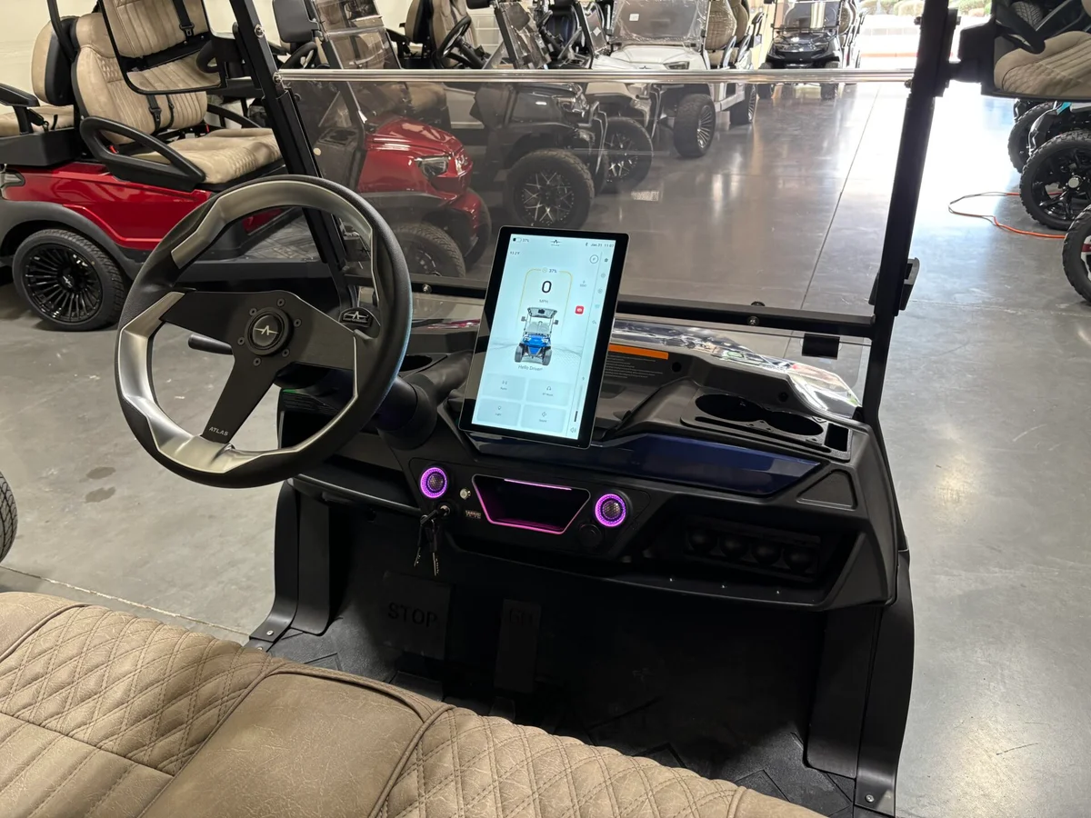 2026 Atlas 4P-N W105 Golf Cart Apple Car Play photo 5