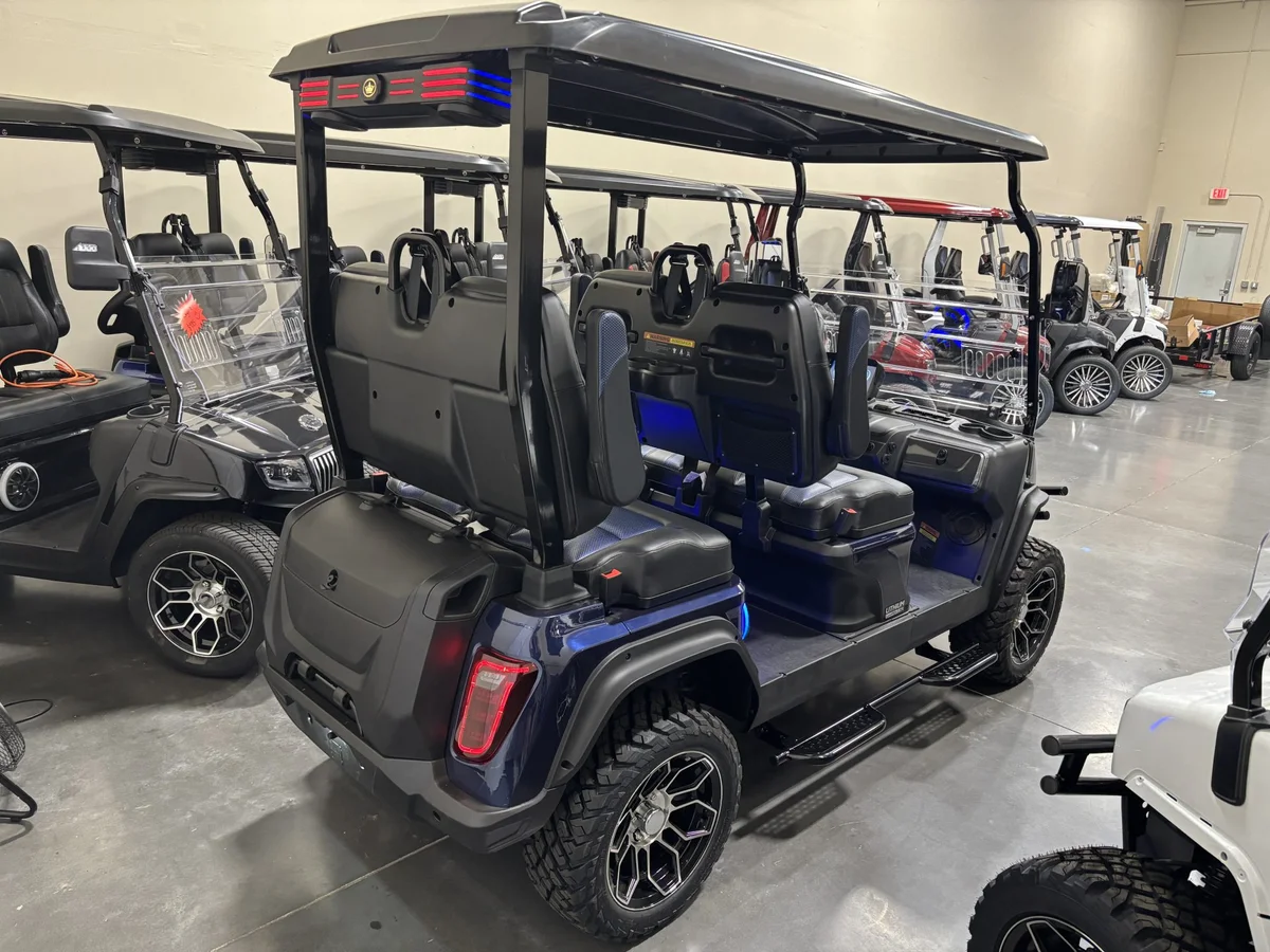 2027 Evolution D5 Ranger 4 PLUS WITH LITHIUM ION BATTERY, APPLE CARPLAY, ELECTRIC MOTOR BRAKE, AND MORE! photo 6
