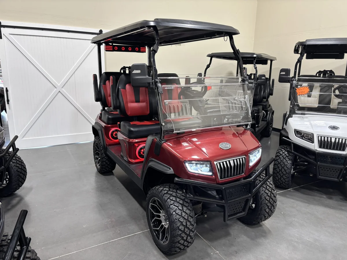2027 Evolution D5 Ranger 4 PLUS WITH LITHIUM ION BATTERY, APPLE CARPLAY, ELECTRIC MOTOR BRAKE, AND MORE! photo 2