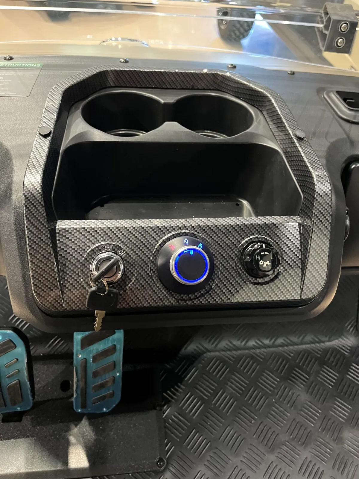 2026 Tara Summit Air 4 Road AIR 4+0 LIFTED WITH REARVIEW MIRROR, LED SIDE MIRRORS, AND REAR COLLAPSIBLE STORAGE photo 7