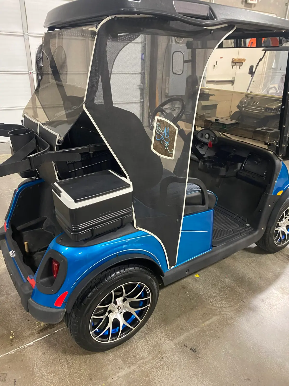 2013 E-Z-GO RXV ELiTE Lithium photo 2
