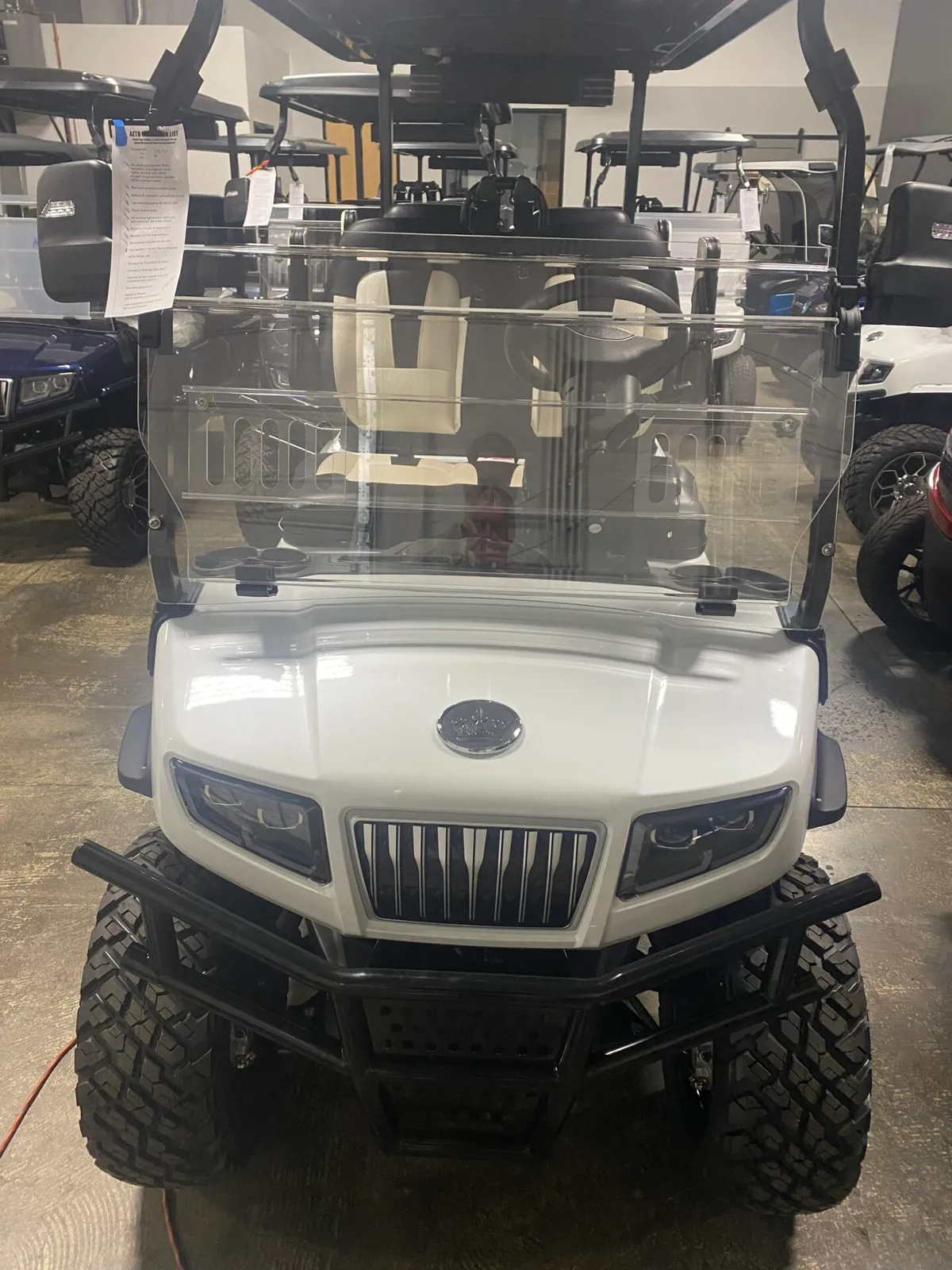 2027 Evolution D5 Maverick 4 photo 8