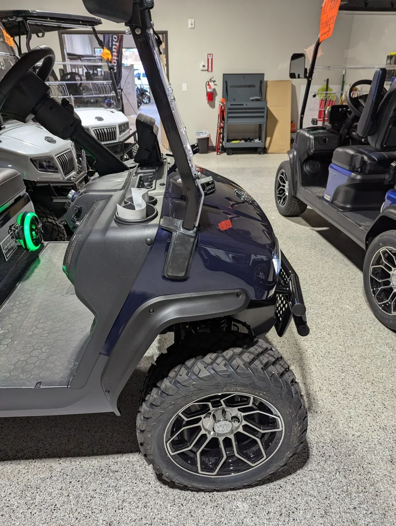 2025 Evolution D5 Maverick 2+2 photo 10