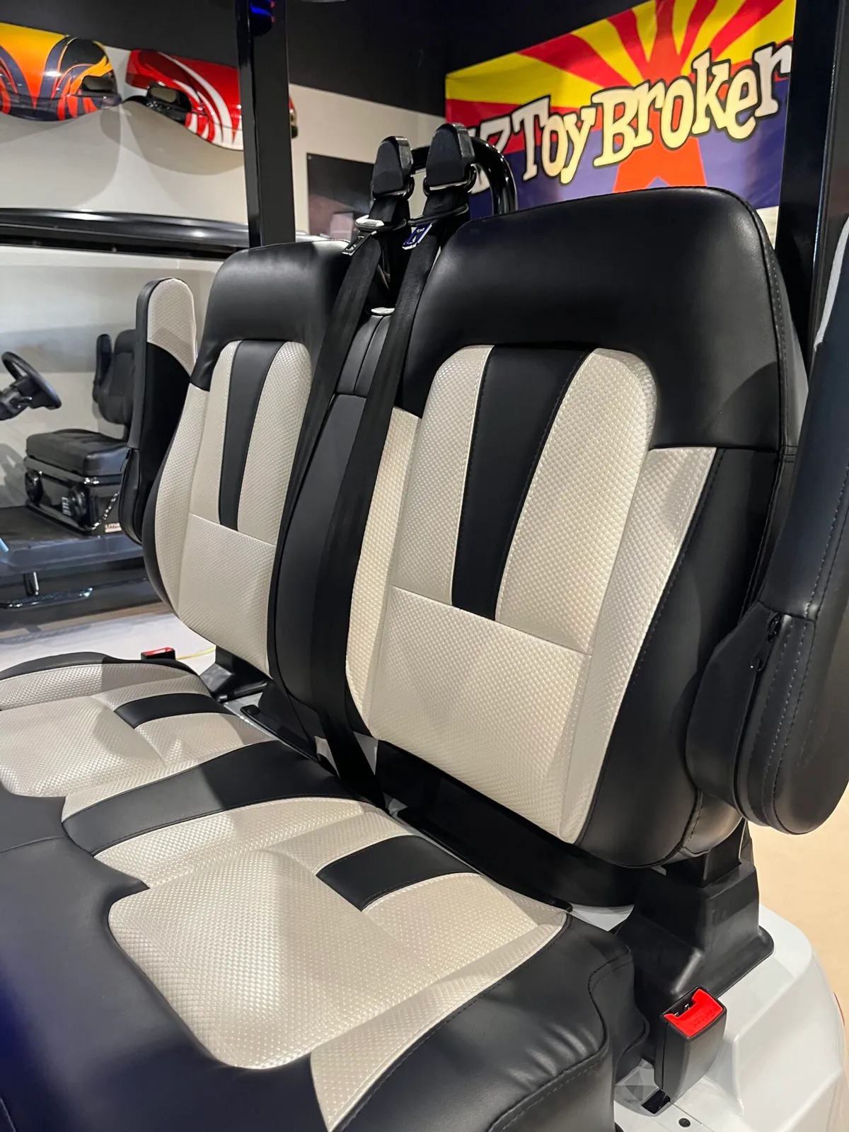 2027 Evolution D5 Ranger 4 PLUS WITH LITHIUM ION BATTERY, APPLE CARPLAY, ELECTRIC MOTOR BRAKE, AND MORE! photo 7