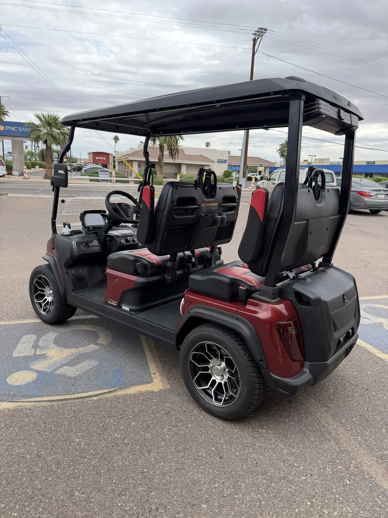 2027 Evolution D5 Ranger 4 Plus - Apple Carplay, Automatic Parking Brake and more! photo 4