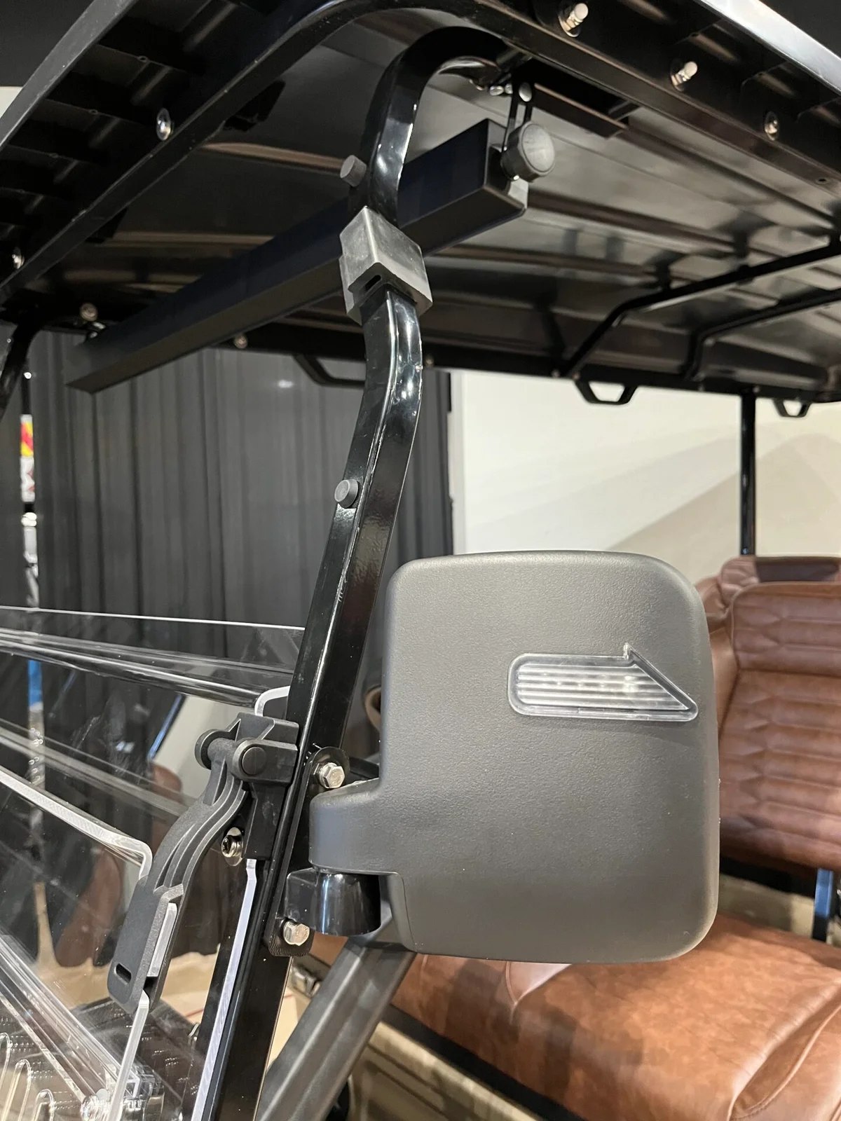 2026 Tara Summit Air 4 Road AIR 4+0 LIFTED WITH REARVIEW MIRROR, LED SIDE MIRRORS, AND REAR COLLAPSIBLE STORAGE photo 8
