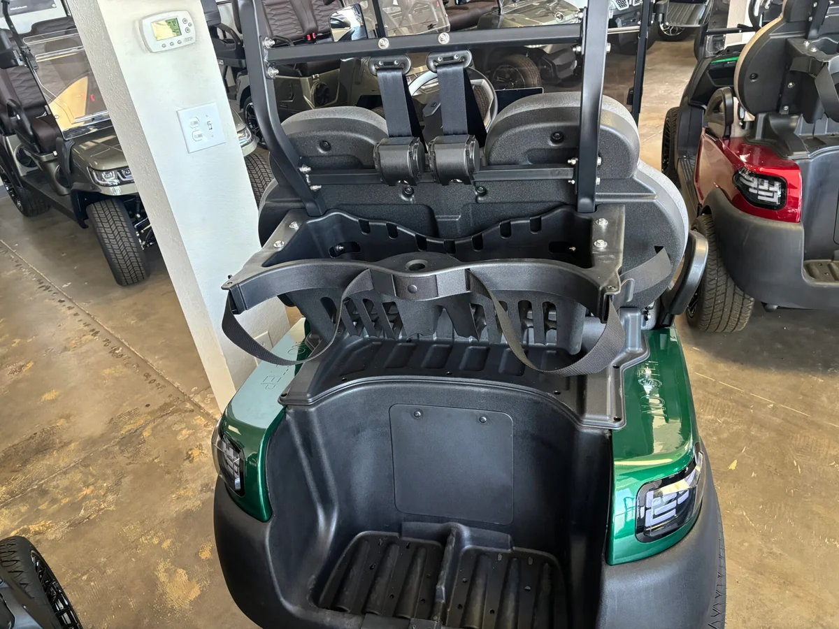 2026 Atlas 2P W105 seater w/ Golf bag Holder photo 4