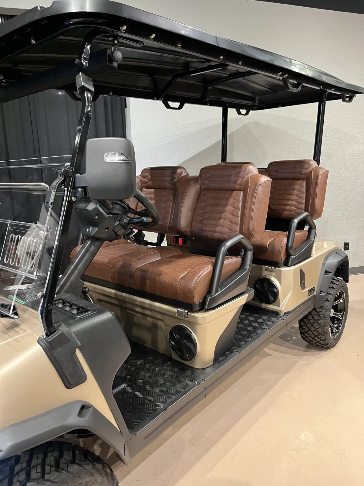 2026 Tara Summit Air 4 Road AIR 4+0 LIFTED WITH REARVIEW MIRROR, LED SIDE MIRRORS, AND REAR COLLAPSIBLE STORAGE photo 9