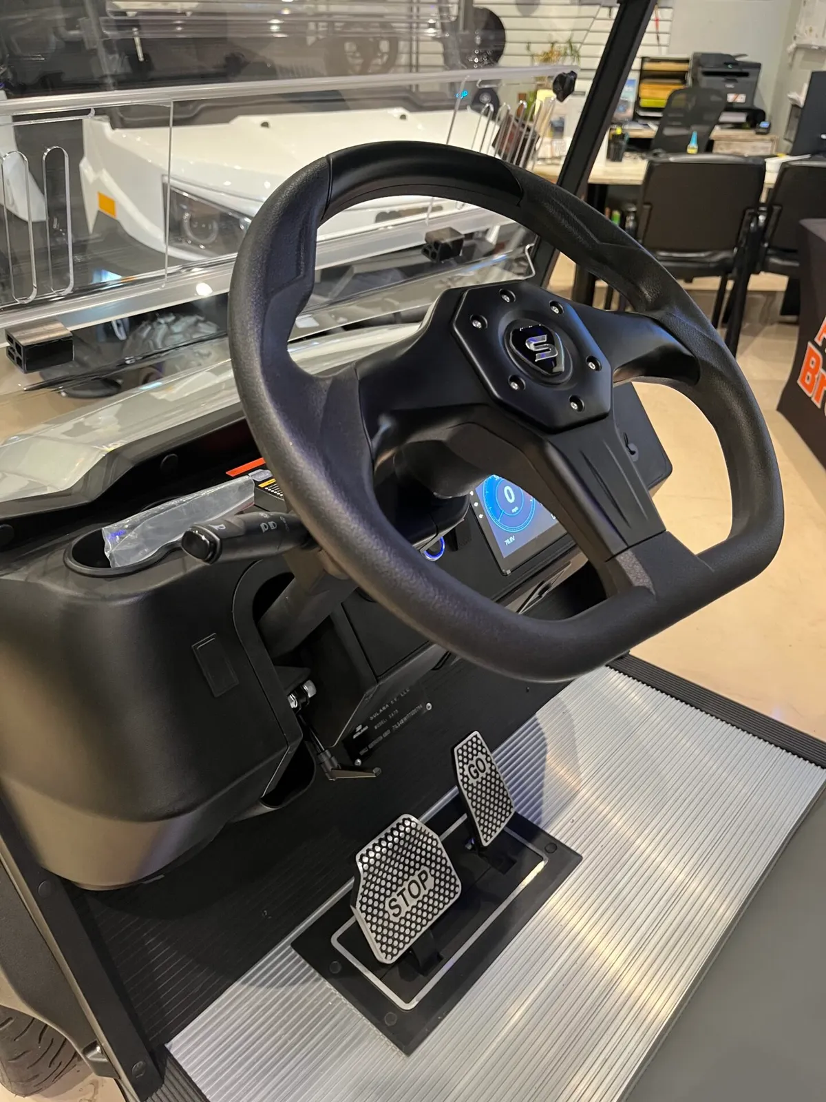 2026 Solana XA 4P 4P WITH 72V LITHIUM ION BATTERY, APPLE CARPLAY, LED, AND MORE! photo 3