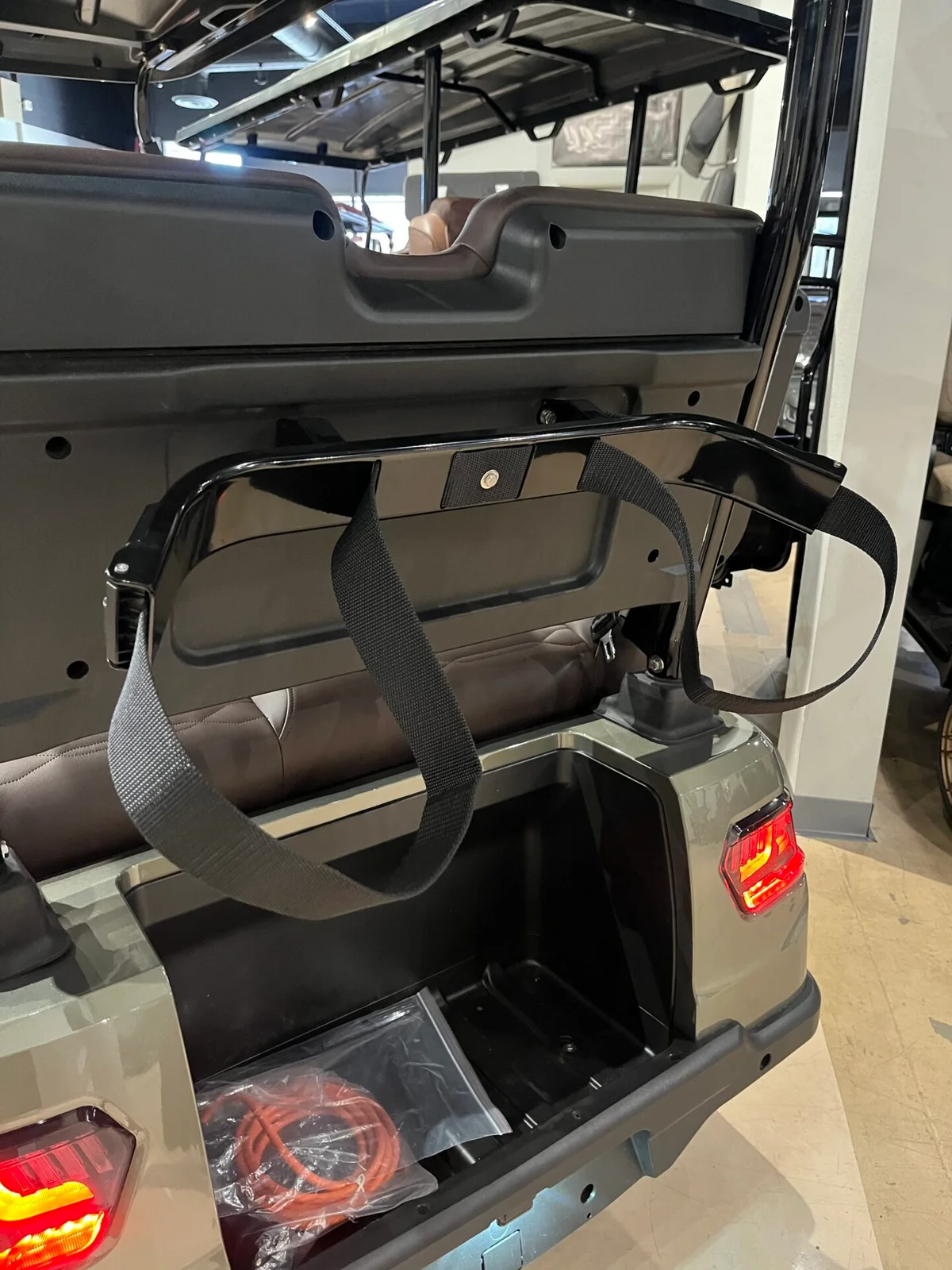 2026 Tara Summit Air 4 Road AIR 4 ROAD WITH LITHIUM ION BATTERY, GOLF BAG ATTACHMENT, AND LED LIGHTS photo 6