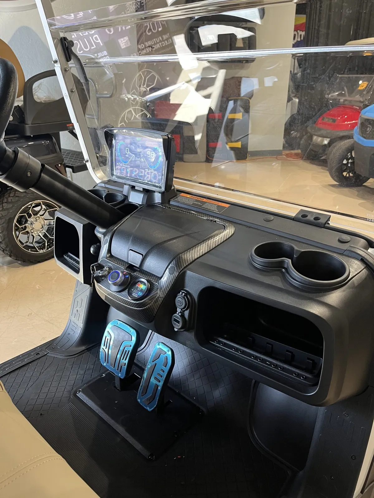 2025 Tara Spirit Pro SPIRIT PRO WITH TOUCHSCREEN AND LITHIUM BATTERY photo 10