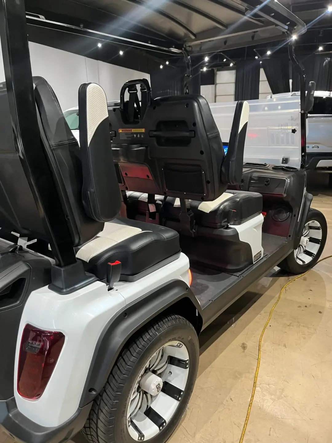 2027 Evolution D5 Ranger 4 PLUS WITH CUSTOM WHEELS, LITHIUM BATTERY, APPLE CARPLAY, AND MORE! photo 5