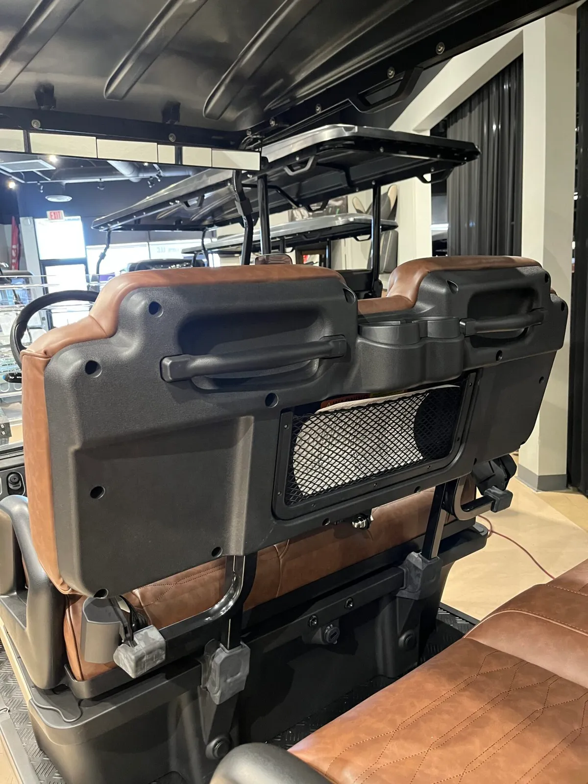 2026 Tara Summit Air 4 Road AIR 4+0 LIFTED WITH REARVIEW MIRROR, LED SIDE MIRRORS, AND REAR COLLAPSIBLE STORAGE photo 10