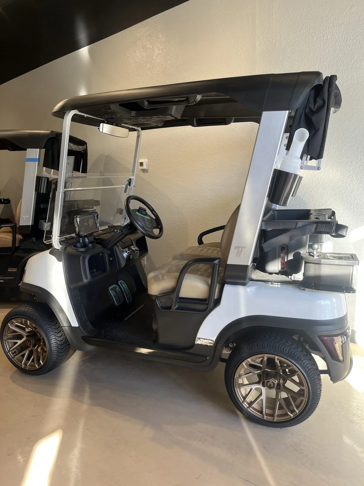 2025 Tara Spirit Pro PRO+ WITH LITHIUM BATTERY AND CUSTOM RIMS WITH STOCK ACCESSORIES photo 2