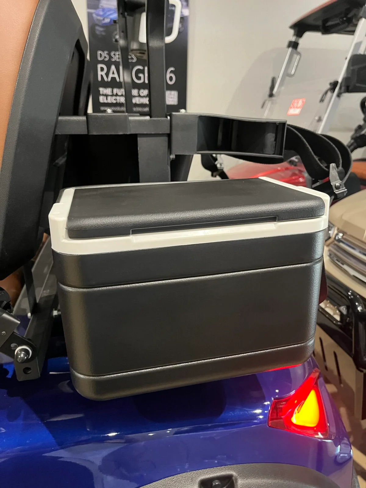2026 Solana G WITH APPLE CARPLAY, GOLF ACCESSORIES, AND CUSTOM WHEELS AND TIRES photo 12
