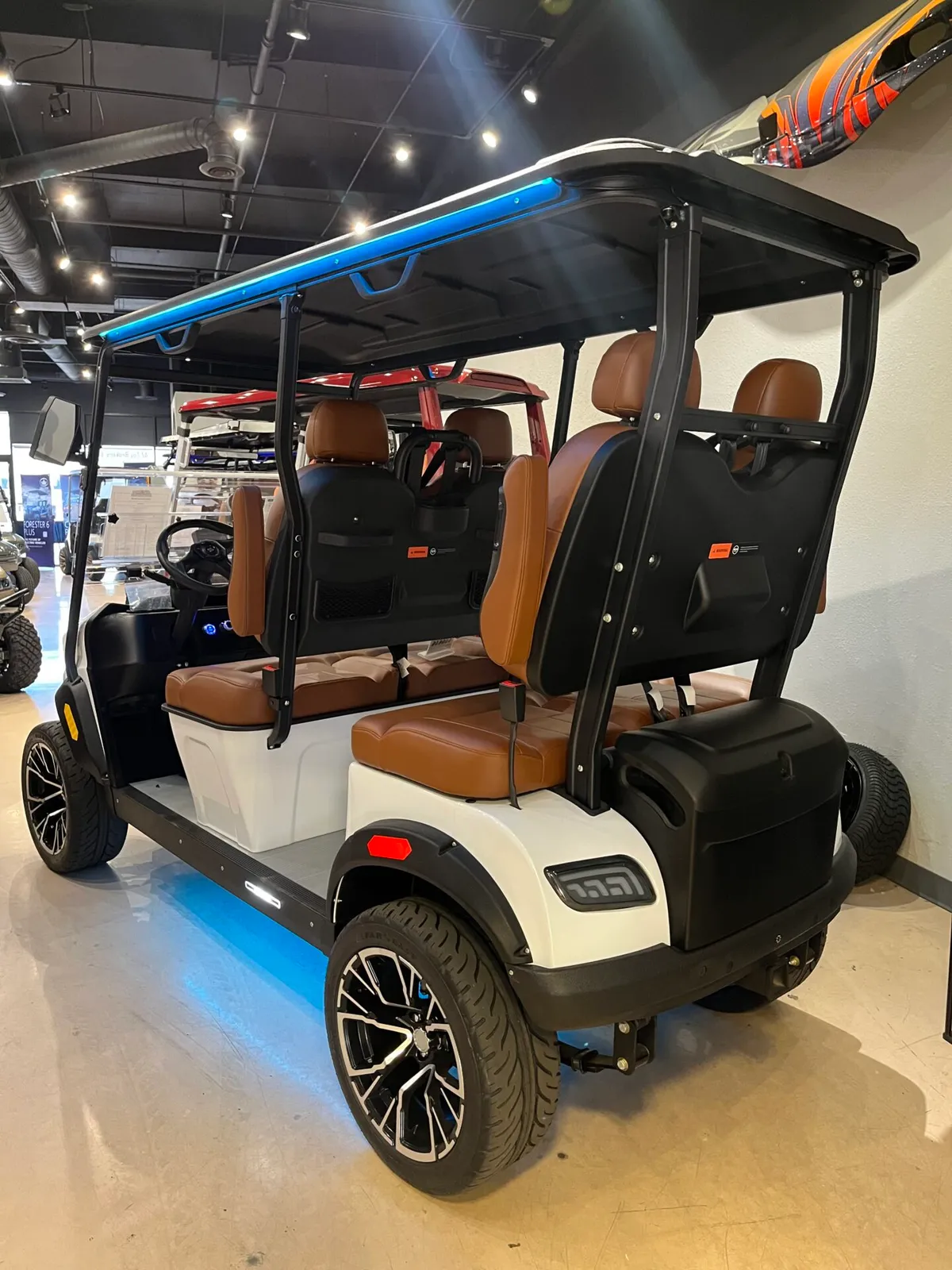 2026 Solana XA 4P 4P WITH 72V LITHIUM BATTERY, 17-DIGIT VIN, ON BOARD CHARGER, AND APPLE CARPLAY photo 5