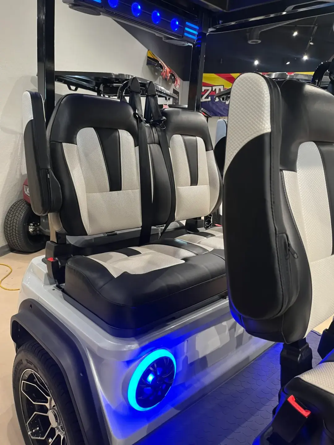 2027 Evolution D5 Ranger 4+2 photo 9