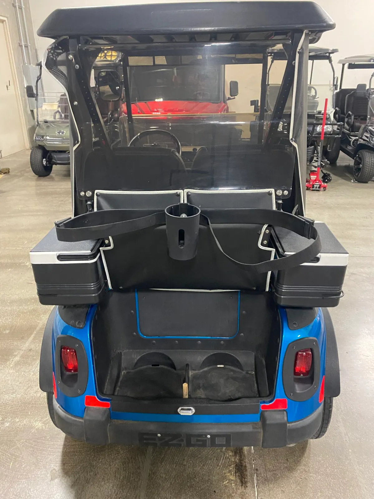 2013 E-Z-GO RXV ELiTE Lithium photo 7