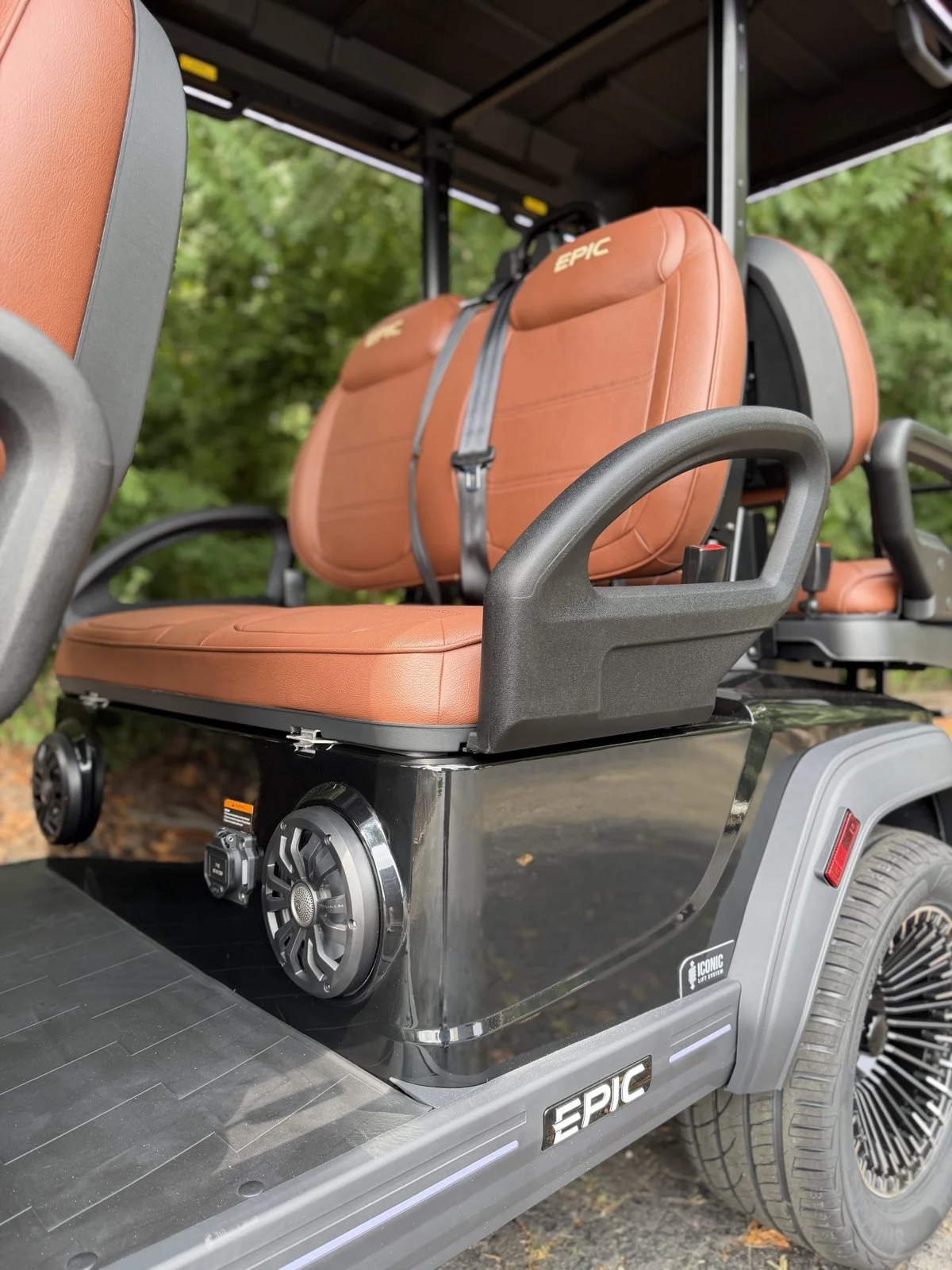 2026 Epic Carts E60FX Brenda Black photo 7