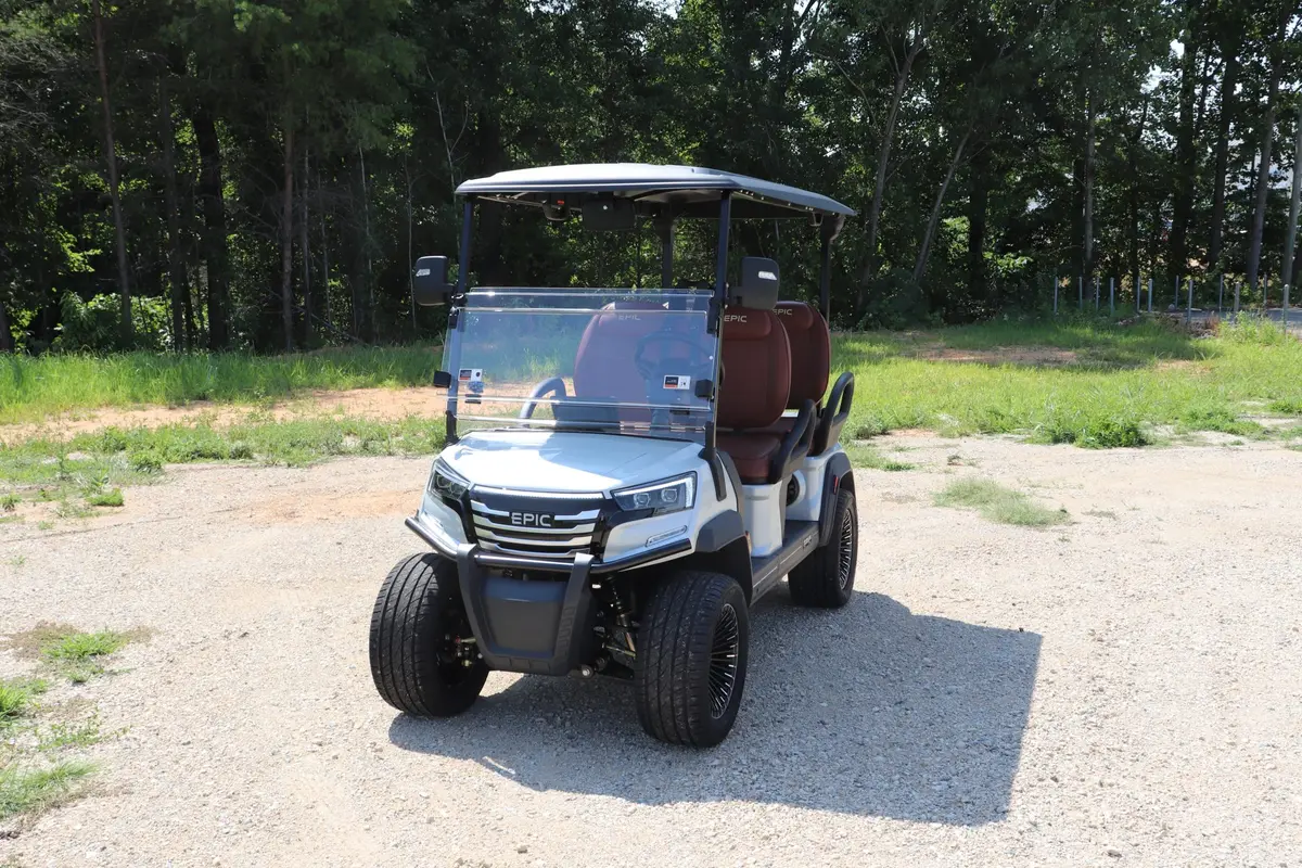 2026 Epic Carts E40FX photo 2