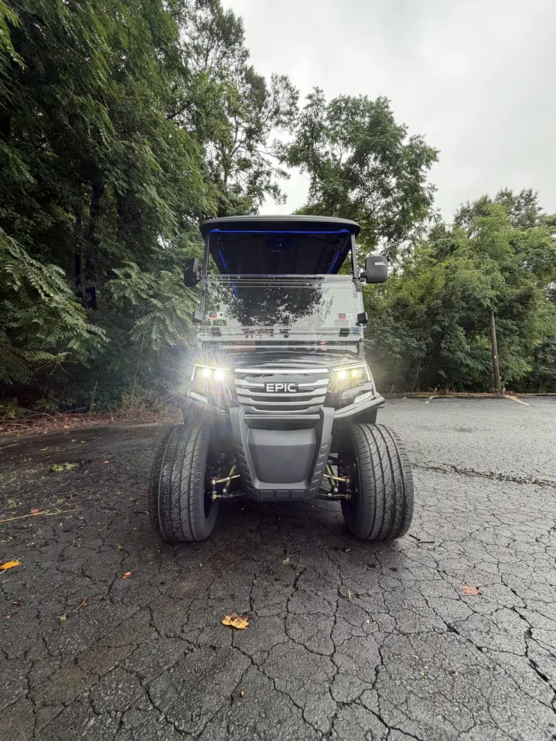 2026 Epic Carts E40FX Black photo 11