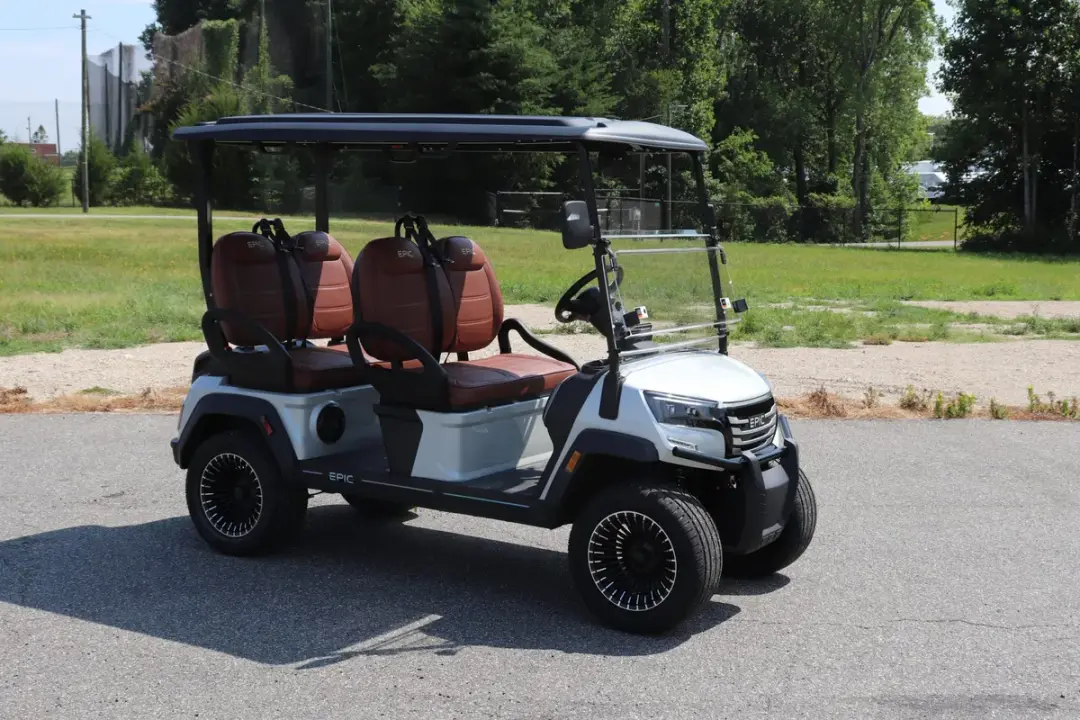 2026 Epic Carts E40FX White photo 2