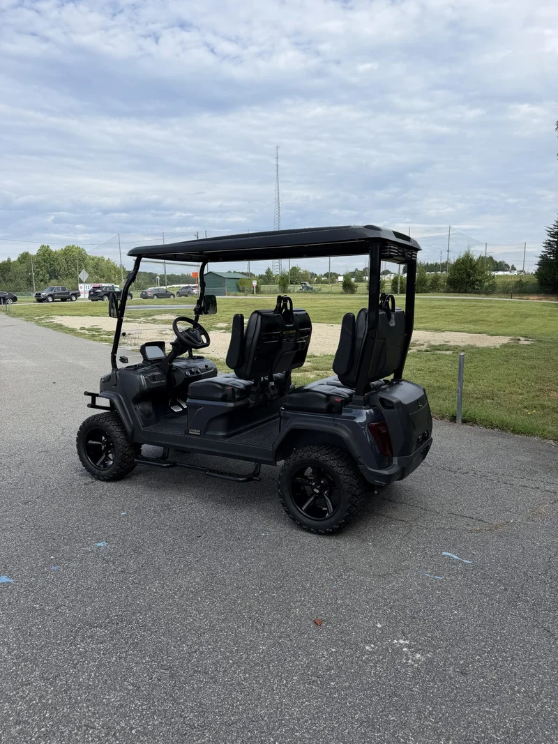 2024 Evolution D5 Maverick photo 2