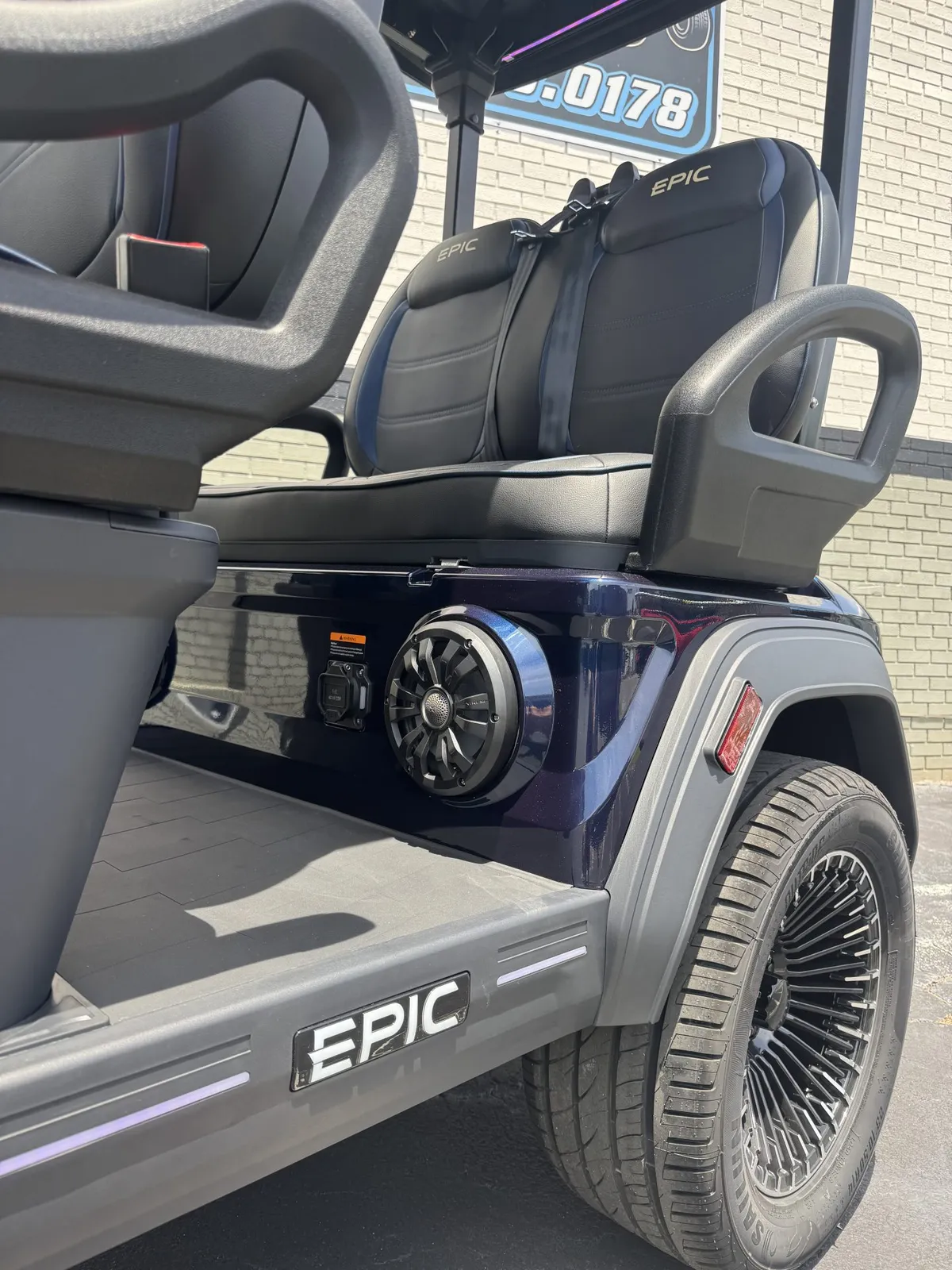 2026 Epic Carts E40FX photo 5