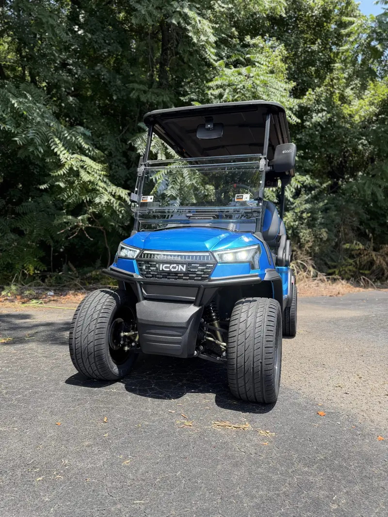 2026 ICON I40FX Ocean Blue photo 11