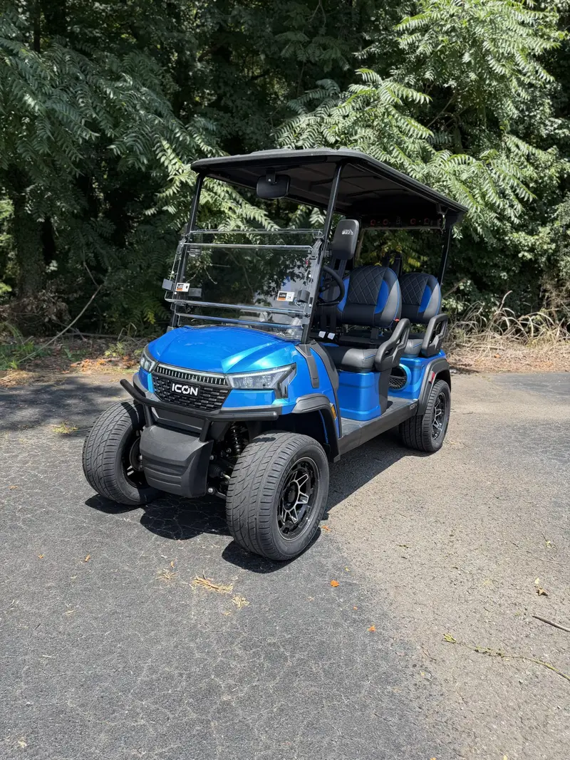 2026 ICON I40FX Bright Blue photo 16