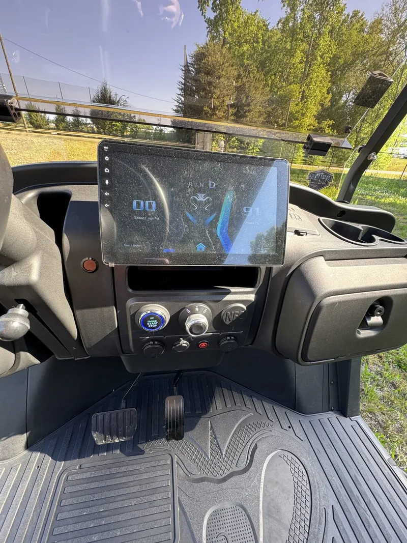 2026 Venom EV Stealth 4 photo 12